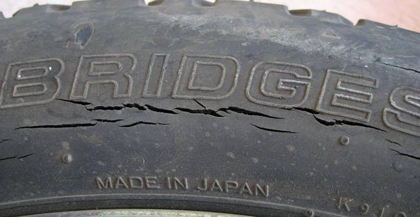 Unsafe Cracks on Tire
